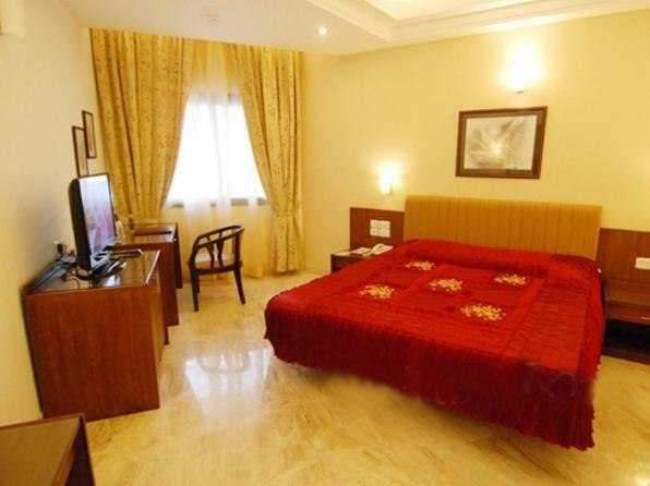 Hotel Deepa Comforts Мангалор Экстерьер фото